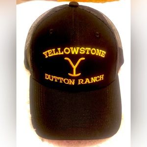 Yellowstone Dutton Ranch Logo Men's Black Foam Classic Hat